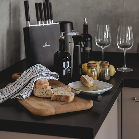 Nooqa - 'exklusives Design - Parkplatz, Balkon, Nespresso - 6 Personen - 85qm Apartmán *