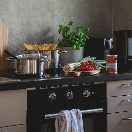 Nooqa - 'exklusives Design - Parkplatz, Balkon, Nespresso - 6 Personen - 85qm Apartmán *