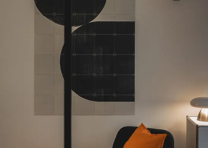 Nooqa - 'exklusives Design - Parkplatz, Balkon, Nespresso - 6 Personen - 85qm Duisburg