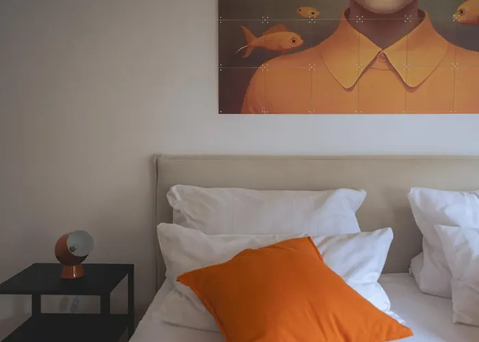 Nooqa - 'exklusives Design - Parkplatz, Balkon, Nespresso - 6 Personen - 85qm * Duisburg